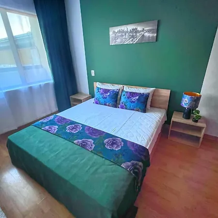 парк боили-кирека 酒店 2*